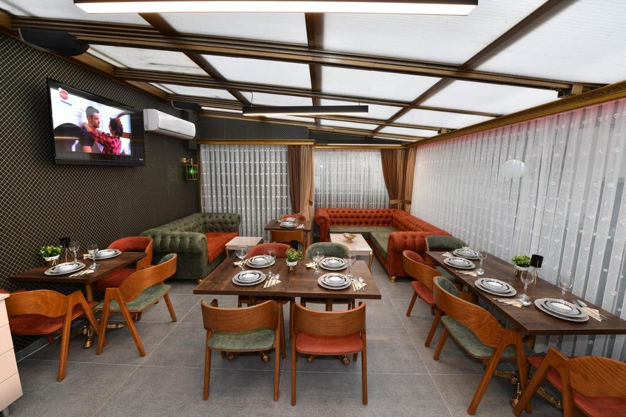 Sea Moon Hotel Istanbul Bagian luar foto