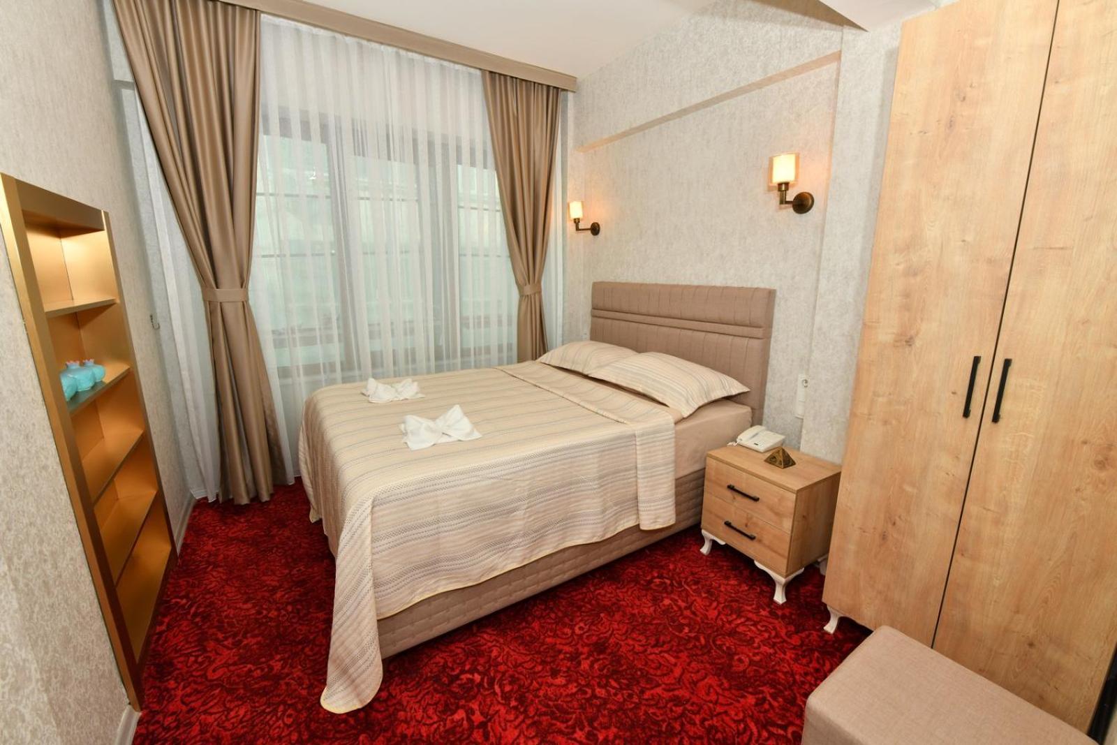 Sea Moon Hotel Istanbul Bagian luar foto
