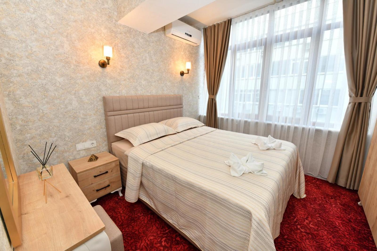 Sea Moon Hotel Istanbul Bagian luar foto