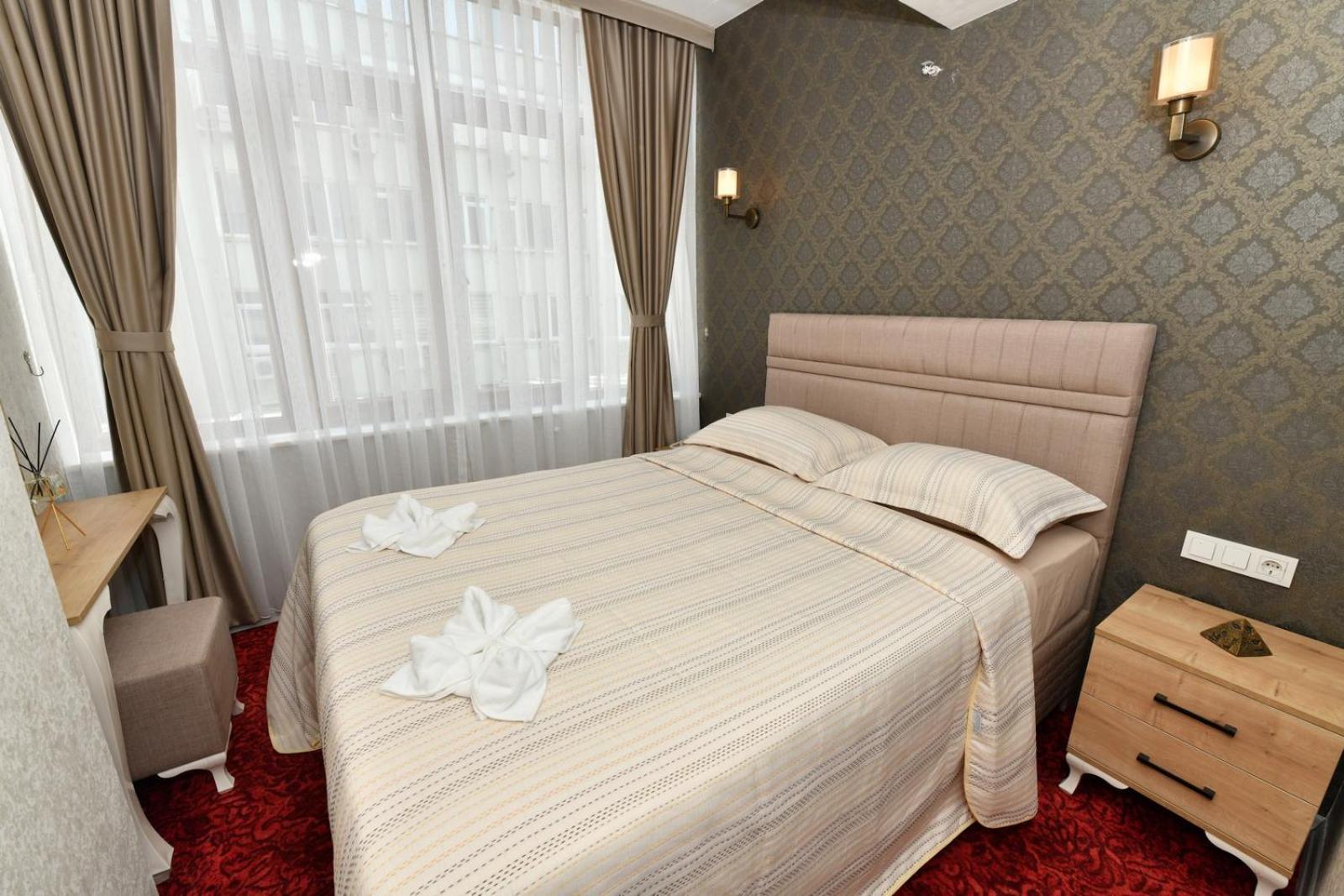 Sea Moon Hotel Istanbul Bagian luar foto